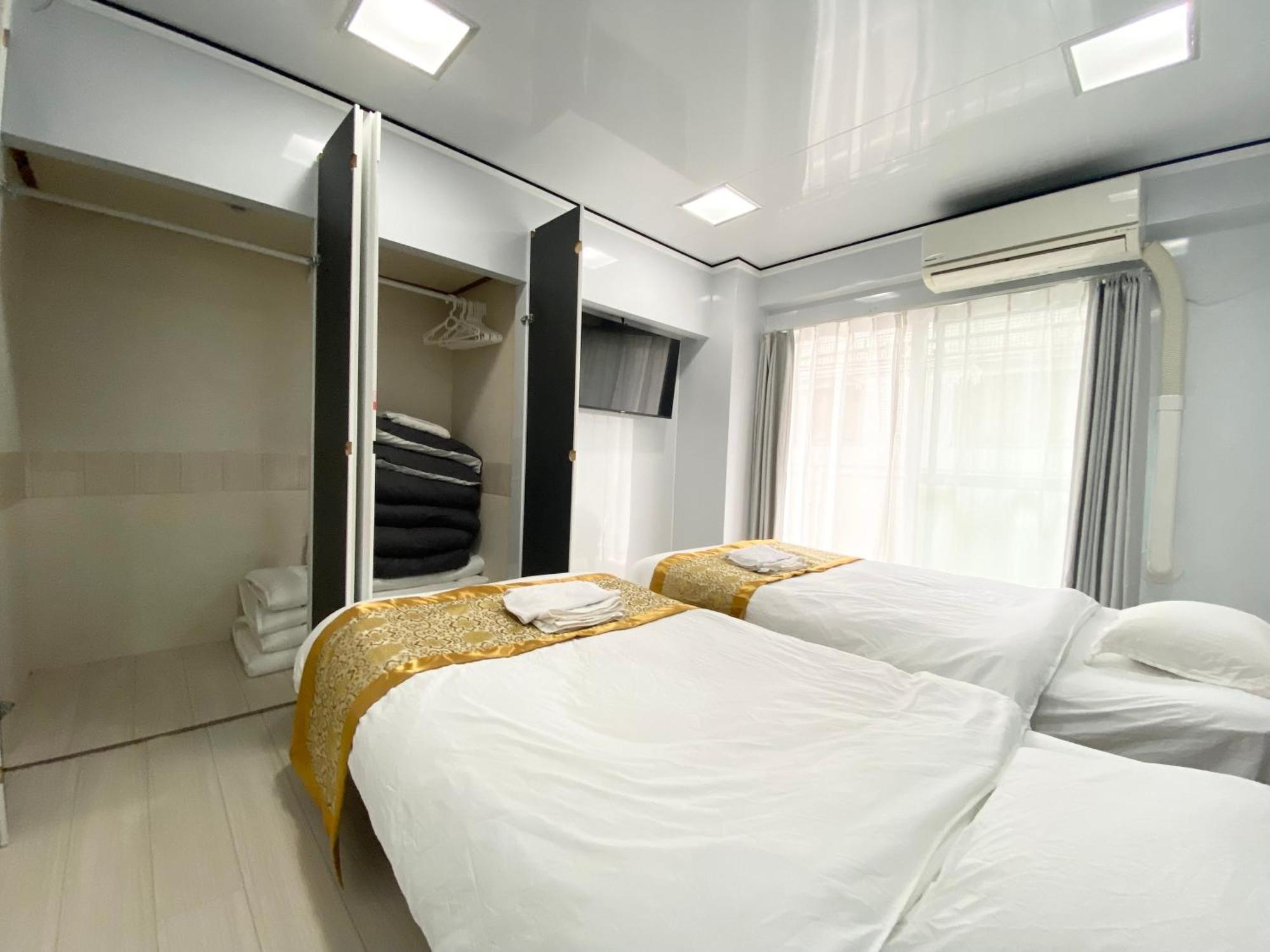Ueno正和ビル Apartamento *